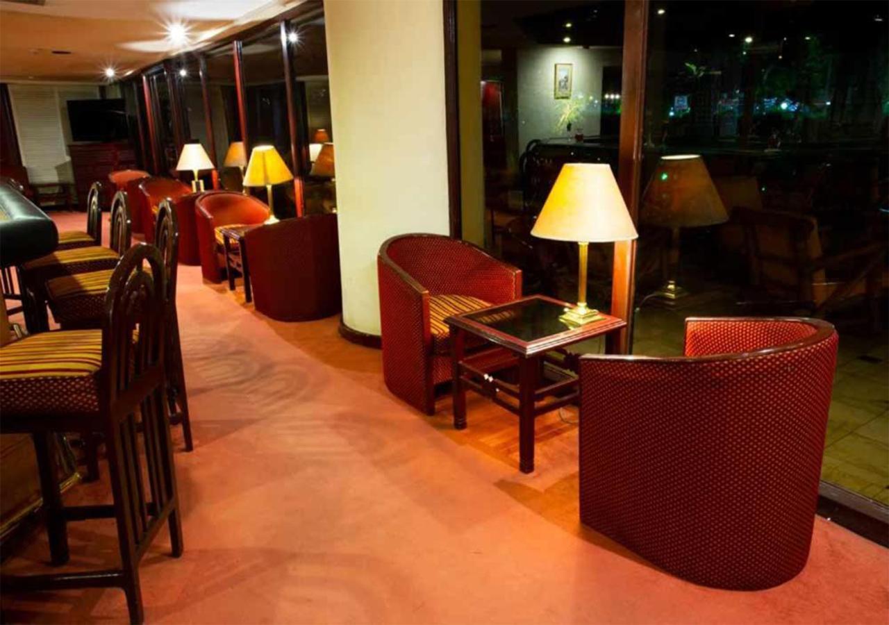 Aracan Eatabe Luxor Hotel Exterior photo