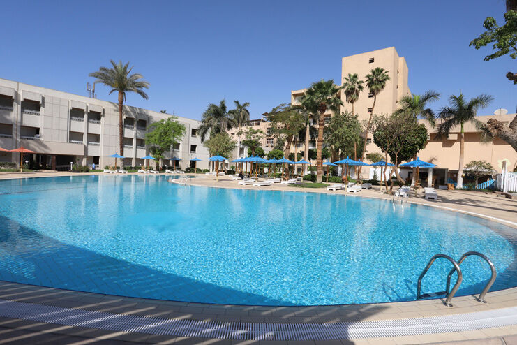 Aracan Eatabe Luxor Hotel Exterior photo